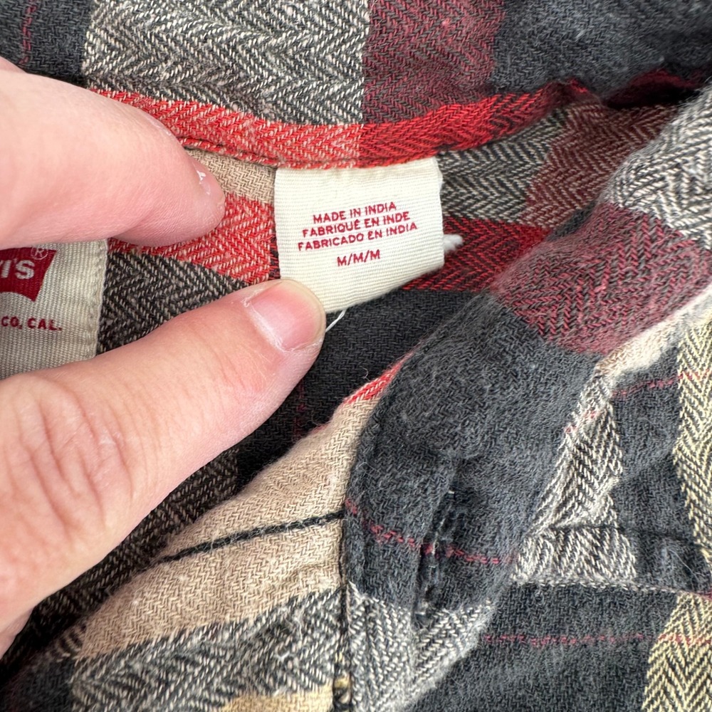 Mens Levi­s Relaxed Fit Plaid Western‎ Streetwear Flannel Long Sleeve Shirt Sz M - Picture 3 of 11